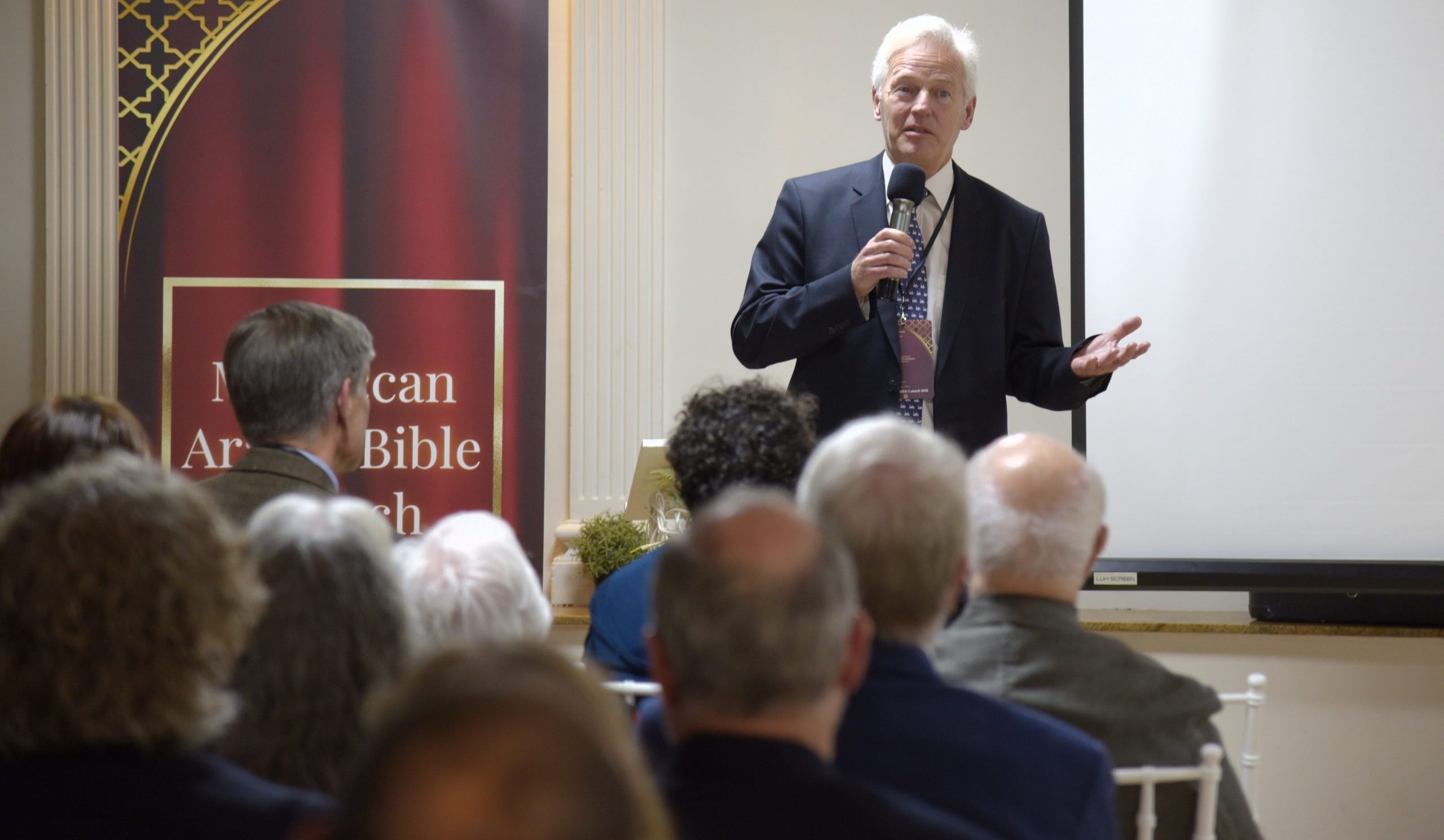 Speaking at the Moroccan Arabic Bible launch